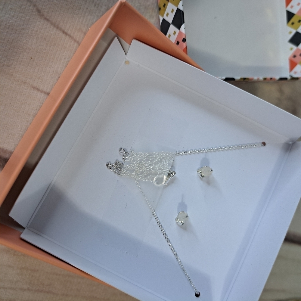 FAO Schwarz Silver Tone Heart Necklace with Crystal Accents - Picture 5 of 6